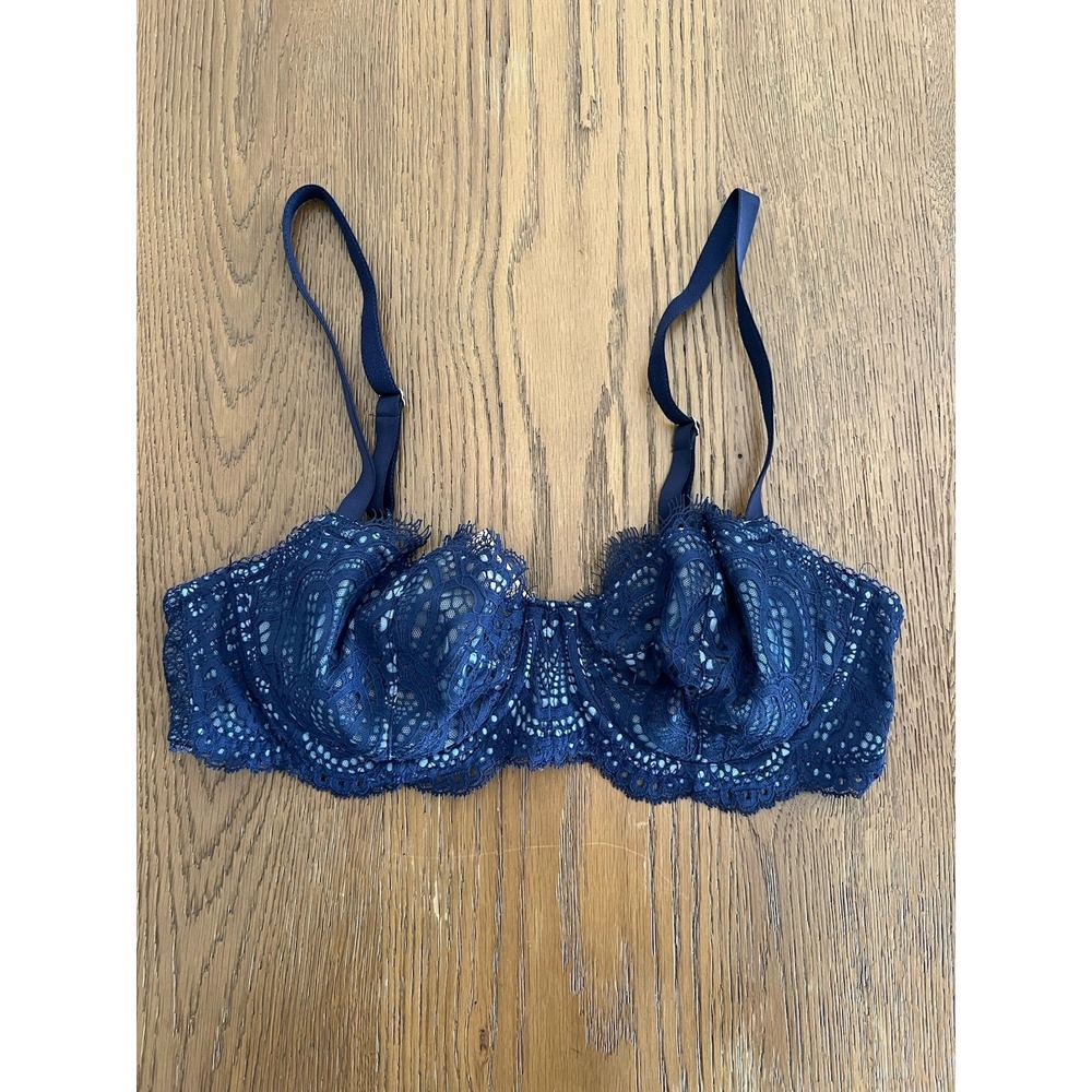 Victoria's Secret Lace Navy Blue Underwire Unlined Bra 36 C